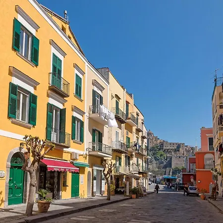 Lieta Ischia